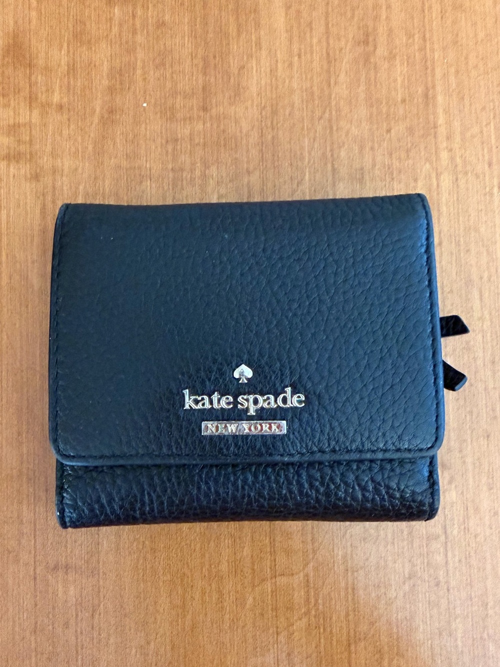 KATE SPADE Pebbled Leather Wallet